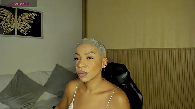 summer night  online show from 04-23-26, 11:42