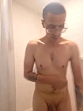 Snapshot of Hatchetwound6969 chatting on 03-02-26, 03:52 Hatchetwound6969 online show from 03-02-26, 03:52