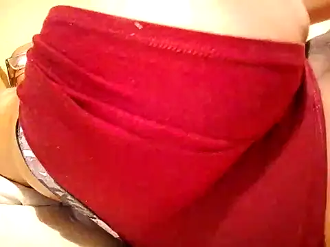 Snapshot of sincuenton24cmts chatting on 10-18-25, 02:03 sincuenton24cmts online show from 10-18-25, 02:03