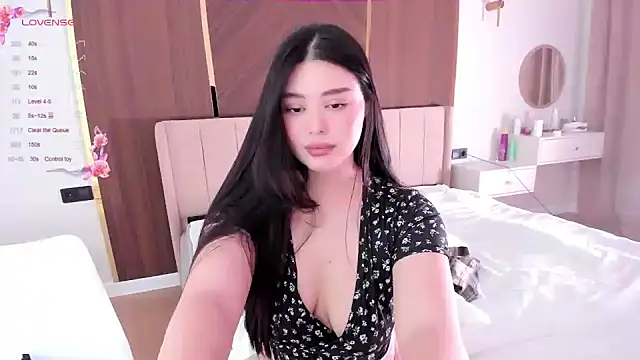 tenderlybaee online show from 12-07-24, 08:22