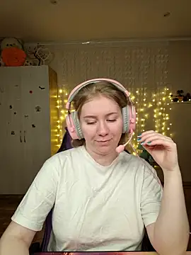 D0nna  online show from 03-22-26, 06:33