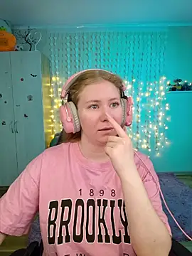 D0nna  online show from 05-01-26, 04:55
