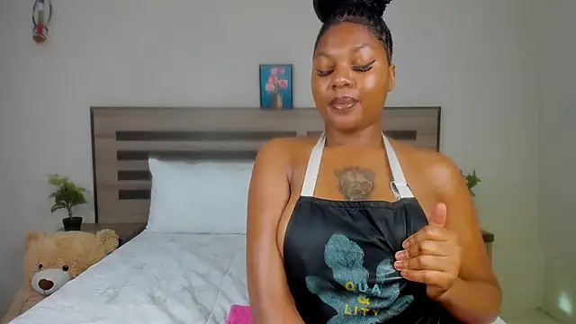 Renee-18 online show from 12-08-24, 05:07