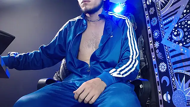 Snapshot of Dicaprioo_ chatting on 02-22-25, 08:31 Dicaprioo online show from 02-22-25, 08:31