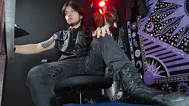 Snapshot of Dicaprioo_ chatting on 03-10-25, 06:12 Dicaprioo online show from 03-10-25, 06:12