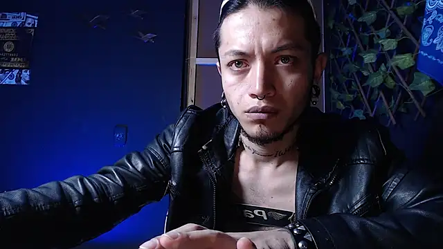 Snapshot of Dicaprioo_ chatting on 11-08-25, 06:46 Dicaprioo online show from 11-08-25, 06:46