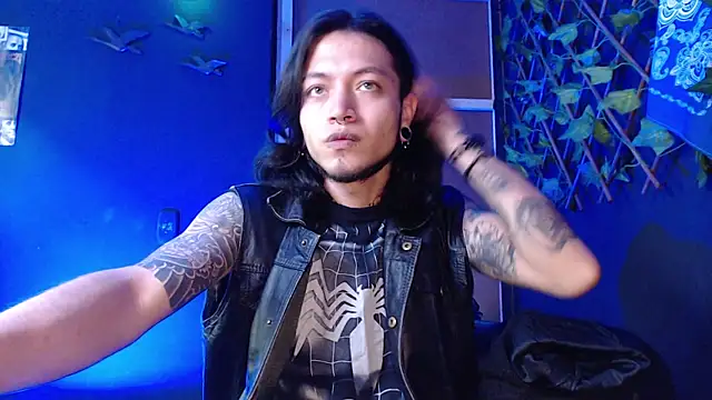 Snapshot of Dicaprioo_ chatting on 11-11-25, 01:44 Dicaprioo online show from 11-11-25, 01:44