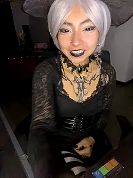  Gothiccbitch  online show from 10-09-25, 07:50