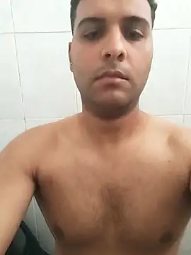 Snapshot of momano265 chatting on 04-05-26, 08:55 momano265 online show from 04-05-26, 08:55