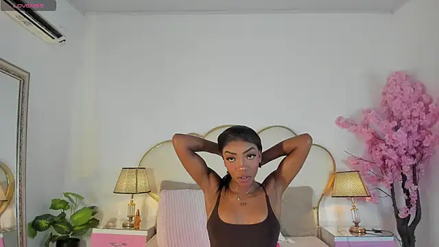 CahitlinBell online show from 07-09-26, 06:06