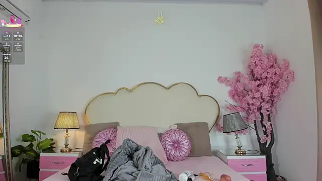 CahitlinBell online show from 07-23-26, 06:00