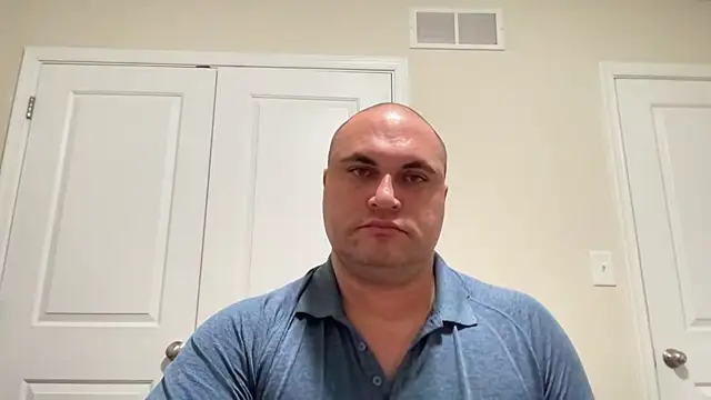 Snapshot of SluggishChase99 chatting on 12-14-24, 11:45 SluggishChase99 online show from 12-14-24, 11:45