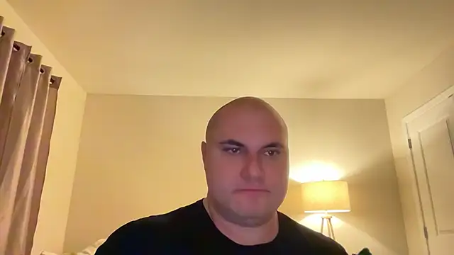 Snapshot of SluggishChase99 chatting on 12-31-24, 02:51 SluggishChase99 online show from 12-31-24, 02:51