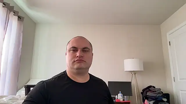 Snapshot of SluggishChase99 chatting on 02-18-25, 06:04 SluggishChase99 online show from 02-18-25, 06:04