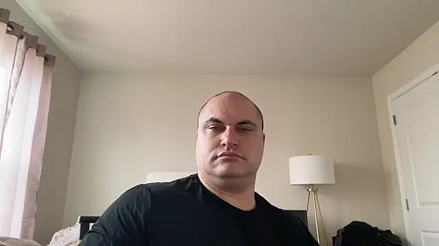 Snapshot of SluggishChase99 chatting on 02-25-25, 06:31 SluggishChase99 online show from 02-25-25, 06:31