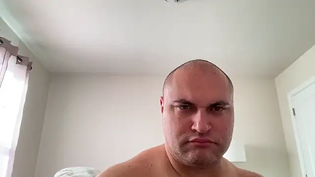 Snapshot of SluggishChase99 chatting on 11-15-25, 01:51 SluggishChase99 online show from 11-15-25, 01:51