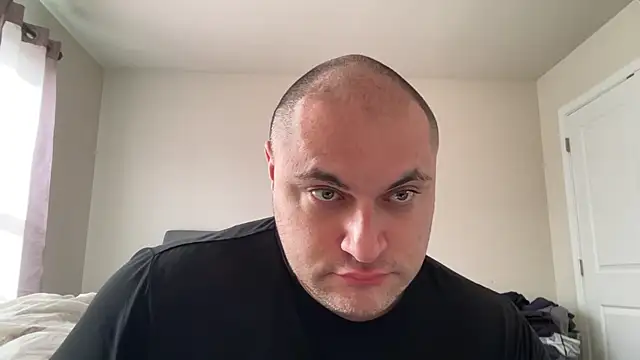 Snapshot of SluggishChase99 chatting on 01-09-26, 03:59 SluggishChase99 online show from 01-09-26, 03:59