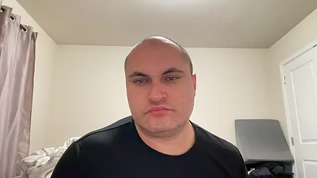 Snapshot of SluggishChase99 chatting on 02-15-26, 04:20 SluggishChase99 online show from 02-15-26, 04:20