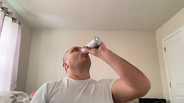 Snapshot of SluggishChase99 chatting on 02-17-26, 03:19 SluggishChase99 online show from 02-17-26, 03:19