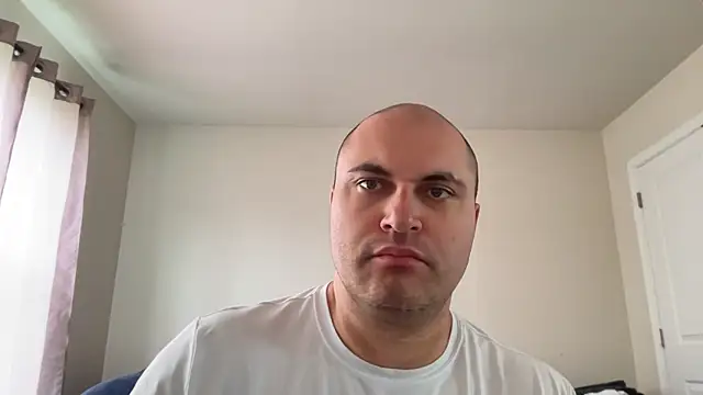 SluggishChase99 online show from 04-29-26, 04:22