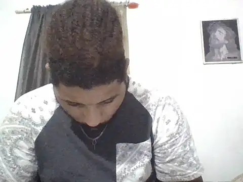 Snapshot of Dj-yefri-pauta chatting on 05-21-26, 11:23 Dj-yefri-pauta online show from 05-21-26, 11:23