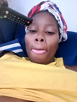 Snapshot of PerfectionBerrie chatting on 02-15-25, 06:02 PerfectionBerrie online show from 02-15-25, 06:02