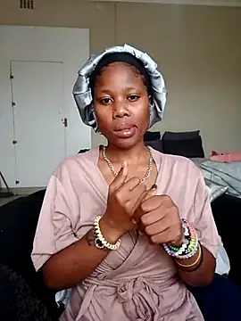 Snapshot of PerfectionBerrie chatting on 02-24-26, 06:11 PerfectionBerrie online show from 02-24-26, 06:11