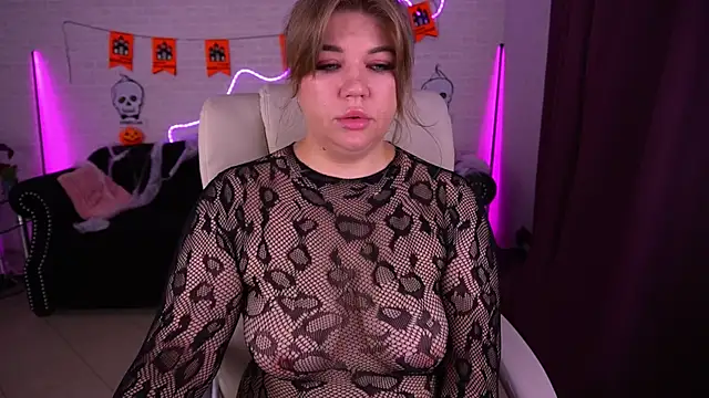 GabbieJay online show from 10-30-25, 02:07