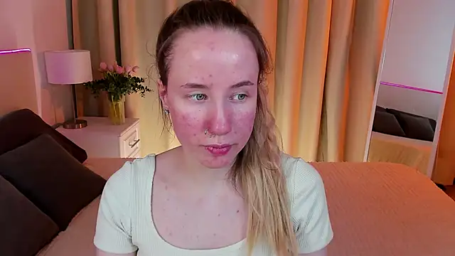 Snapshot of Cassie_Kelman chatting on 02-21-25, 02:50 Cassie Kelman online show from 02-21-25, 02:50