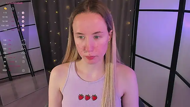 Snapshot of Cassie_Kelman chatting on 02-21-25, 08:49 Cassie Kelman online show from 02-21-25, 08:49