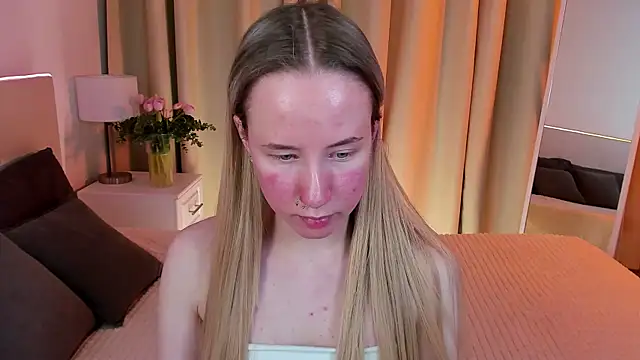 Snapshot of Cassie_Kelman chatting on 02-23-25, 09:16 Cassie Kelman online show from 02-23-25, 09:16