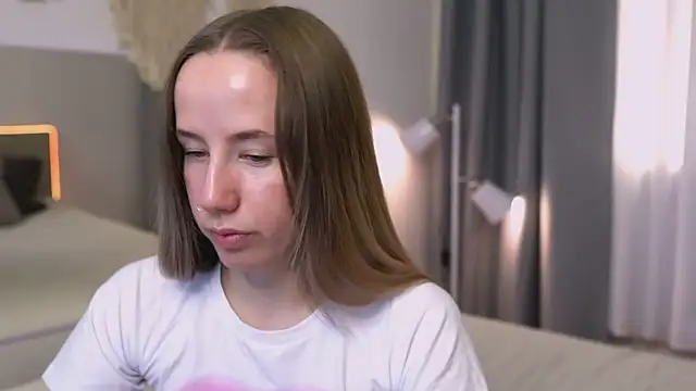 Snapshot of Cassie_Kelman chatting on 09-26-25, 09:08 Cassie Kelman online show from 09-26-25, 09:08