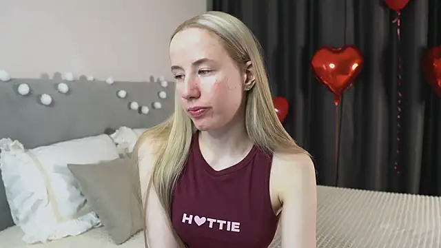 Snapshot of Cassie_Kelman chatting on 02-09-26, 09:08 Cassie Kelman online show from 02-09-26, 09:08