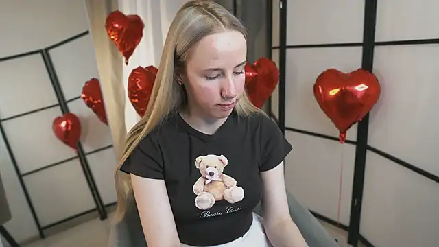 Snapshot of Cassie_Kelman chatting on 02-13-26, 09:11 Cassie Kelman online show from 02-13-26, 09:11