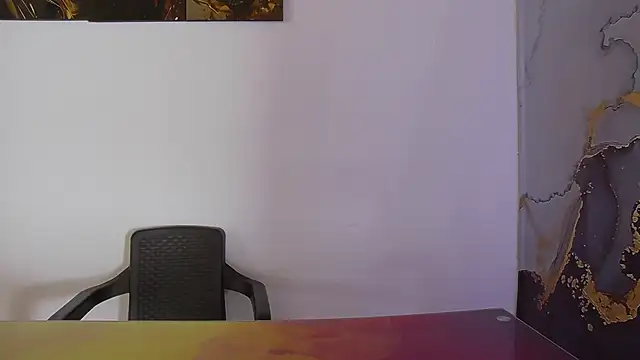 Snapshot of alex_noa chatting on 10-24-25, 07:43 alex noa online show from 10-24-25, 07:43