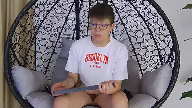 Snapshot of alex_noa chatting on 11-01-25, 08:33 alex noa online show from 11-01-25, 08:33