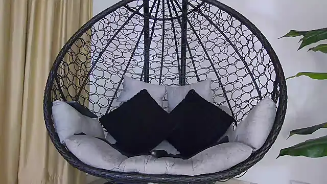 Snapshot of alex_noa chatting on 11-06-25, 07:26 alex noa online show from 11-06-25, 07:26