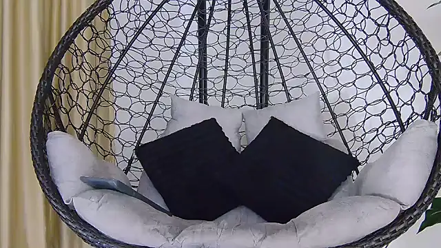 Snapshot of alex_noa chatting on 11-18-25, 07:18 alex noa online show from 11-18-25, 07:18