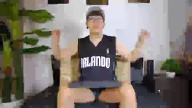 Snapshot of alex_noa chatting on 02-13-26, 02:13 alex noa online show from 02-13-26, 02:13