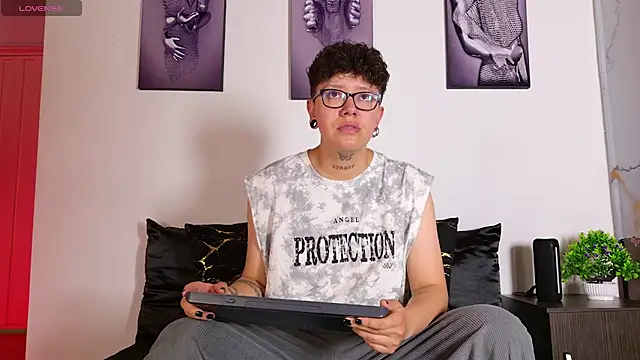 alex noa online show from 07-23-26, 07:34