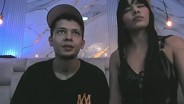 kendalltaylorr online show from 10-10-25, 01:32