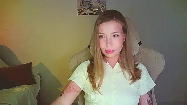 mia raspberrie online show from 07-14-26, 09:31