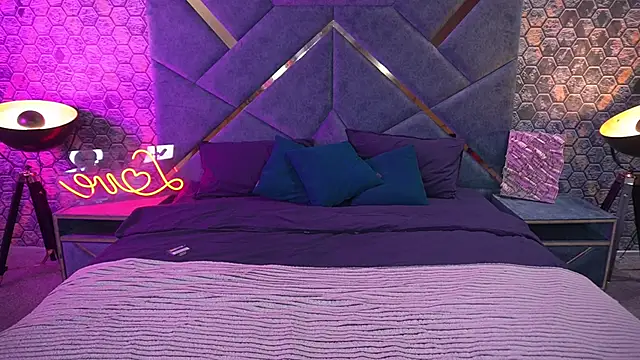 ArianaDarkk online show from 09-26-25, 07:51