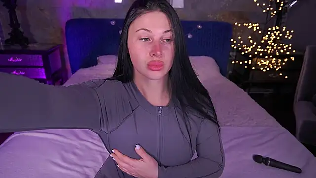 ArianaDarkk online show from 04-29-26, 08:15
