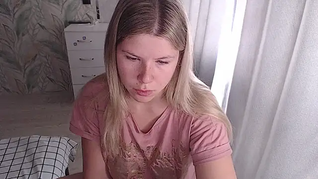 MelissaXKinky online show from 10-19-25, 06:25