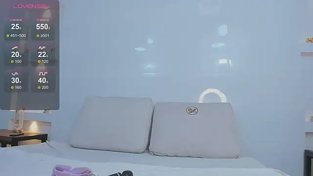 Dalia-Prada online show from 07-24-26, 04:32