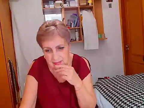 Victoria5643 online show from 12-14-24, 08:18