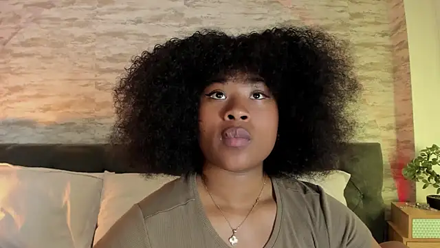 Anneth  M online show from 10-08-25, 07:33