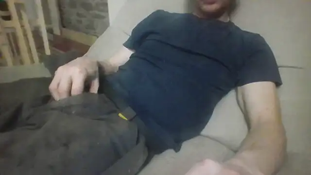 Snapshot of 6of11 chatting on 02-15-26, 12:40 6of11 online show from 02-15-26, 12:40