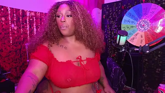 Snapshot of cheriserozequeen chatting on 06-16-26, 08:33 cheriserozequeen online show from 06-16-26, 08:33